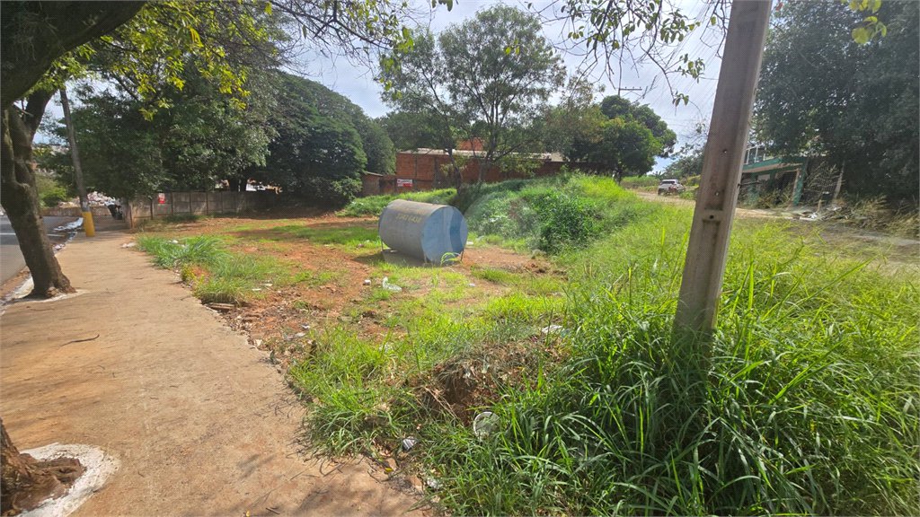 Terreno à venda no Centro, Ibitinga, SP