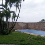 Casa à venda com 4 quartos, sendo 3 suítes, no condomínio Arujá 5, Arujá - SP