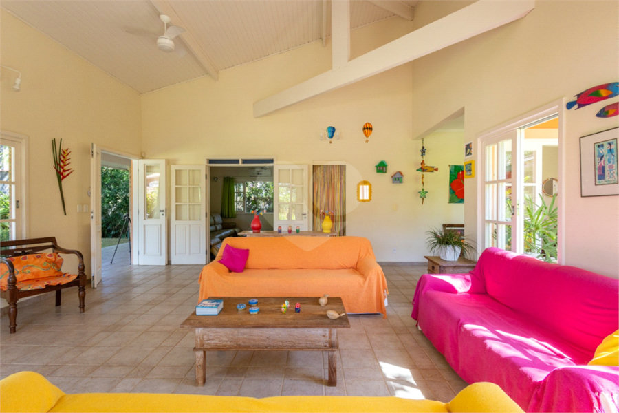Casa à venda com 6 quartos, sendo 4 suítes, em Barequeçaba, São Sebastião, SP