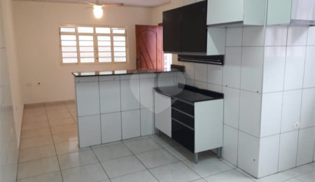 Casa Térrea à venda com 2 quartos em Tremembé, São Paulo, SP