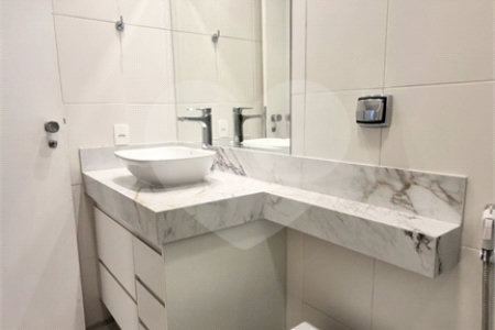 Apartamento à venda com 3 quartos, sendo 1 suíte, em Perdizes, São Paulo, SP