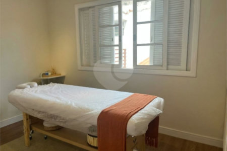 Casa à venda com 3 quartos em Campo Belo, São Paulo, SP