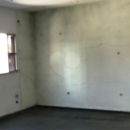 Casa Térrea à venda com 3 quartos, sendo 1 suíte,  em Vila Santo Estéfano, São Paulo, SP