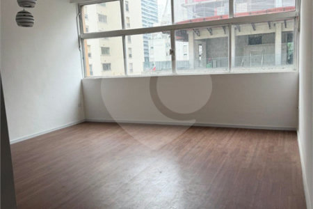 Apartamento à venda com 2 quartos, sendo 1 suíte, em Pinheiros, São Paulo, SP