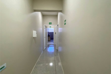 Salão Comercial para alugar em Vila Romanópolis, Ferraz de Vasconcelos, SP