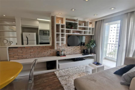 Apartamento à venda com 2 quartos em Parque Reboucas, São Paulo, SP