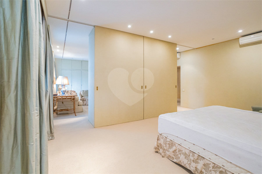 Apartamento à venda com 4 suítes em Jardim Europa, São Paulo, SP