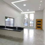 Casa à venda com 3 quartos, sendo 1 suíte,  no condomínio Terras do Vale, Caçapava - SP