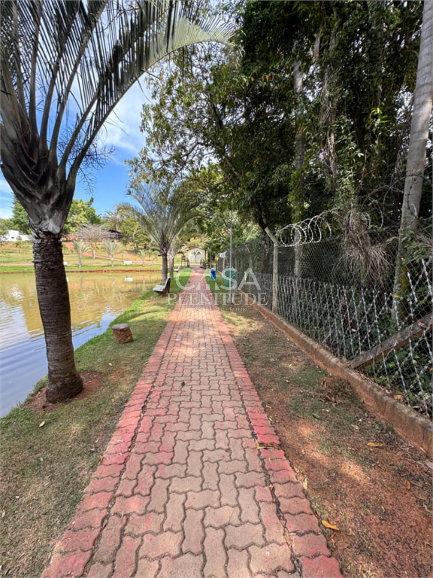 Terreno em condomínio à venda com 3 quartos, sendo 1 suíte, em Jardim Novo Horizonte, Sorocaba, SP