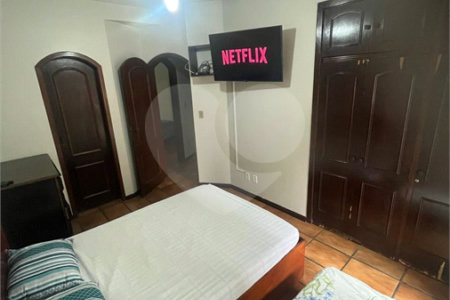 Apartamento à venda com 3 quartos, sendo 1 suíte,  em Vila Nova, Cabo Frio, RJ