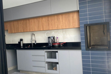Casa em condomínio à venda com 2 quartos, sendo 1 suíte,  em Conjunto Habitacional Júlio de Mesquita Filho, Sorocaba, SP