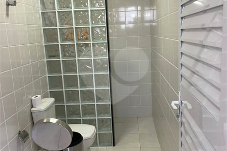 Casa à venda com 4 suítes no condomínio Aruã Lagos, Mogi das Cruzes - SP