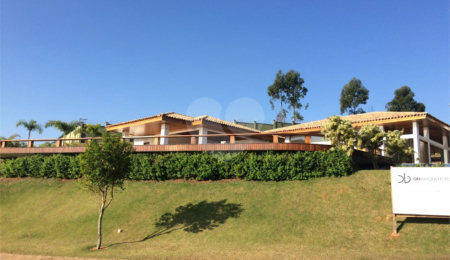 Casa à venda com 5 suítes no condomínio Fazenda da Grama, Itupeva - SP