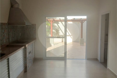 Casa à venda com 3 suítes no condomínio Brescia, Indaiatuba - SP