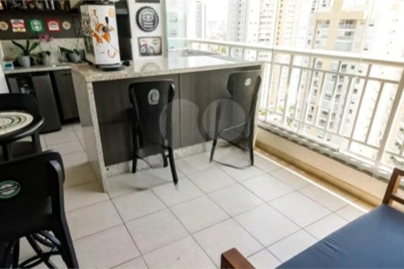 Apartamento à venda com 3 quartos, sendo 1 suíte, em Vila Andrade, São Paulo, SP