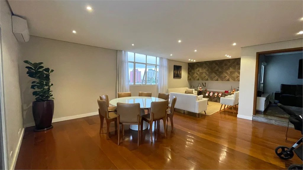Apartamento à venda com 4 quartos, sendo 2 suítes, em Vila Suzana, São Paulo, SP