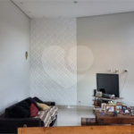 Casa à venda com 4 suítes no condomínio Osato, Atibaia - SP