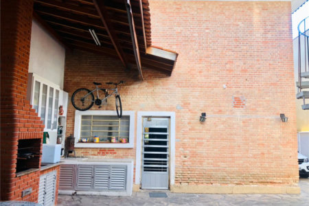 Sobrado à venda com 5 suítes em Vila Cordeiro, São Paulo, SP