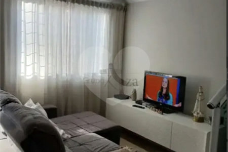 Casa de Vila à venda com 2 suítes no condomínio Parque Ipê Vermelho, Sorocaba - SP