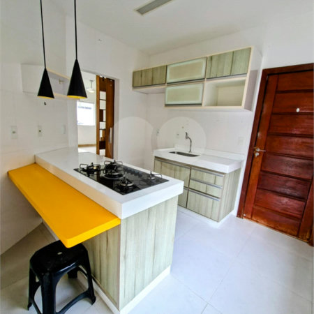 Casa à venda com 3 quartos, sendo 2 suítes, em Orla Norte, Porto Seguro, BA
