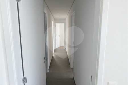 Apartamento à venda com 3 quartos, sendo 2 suítes, em Jardim das Acácias, São Paulo, SP
