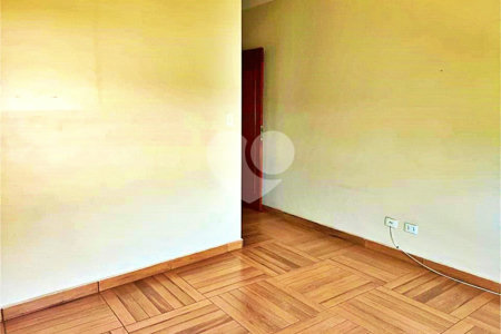 Sobrado à venda ou para alugar com 4 quartos, sendo 1 suíte, em Jardim Franca, São Paulo, SP
