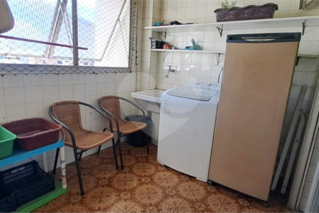 Apartamento à venda com 3 quartos, sendo 1 suíte, em Vila Uberabinha, São Paulo, SP