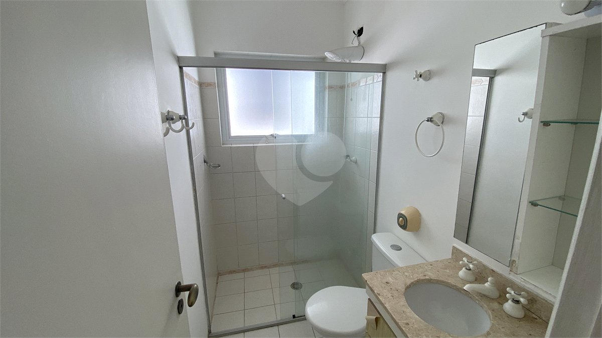 Sobrado à venda com 3 quartos, sendo 1 suíte, em Brooklin Velho, São Paulo, SP