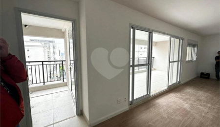 Apartamento à venda com 2 suítes em Brás, São Paulo, SP