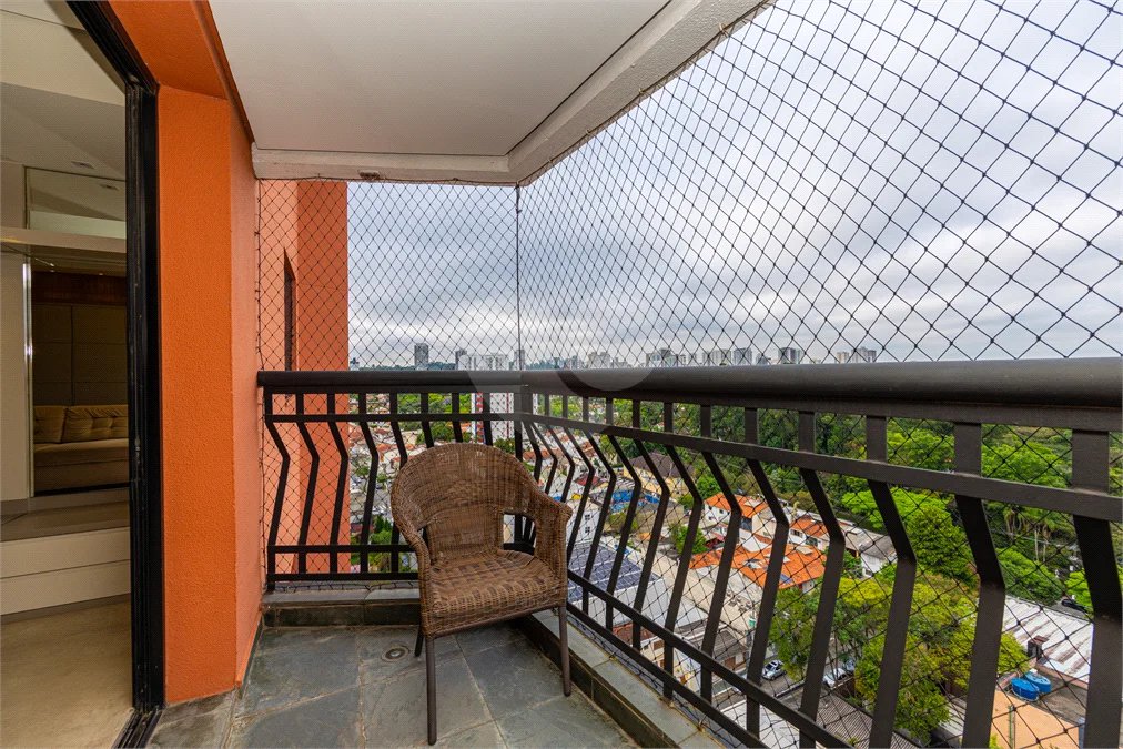 Apartamento à venda com 3 quartos, sendo 1 suíte, em Chácara Santo Antônio, São Paulo, SP