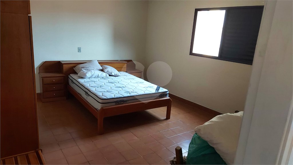 Sobrado à venda com 15 quartos, sendo 1 suíte, em Vila Aurora (zona Norte), São Paulo, SP