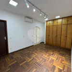 Imóvel comercial á venda, com 766m2 de terreno, em São Carlos-SP