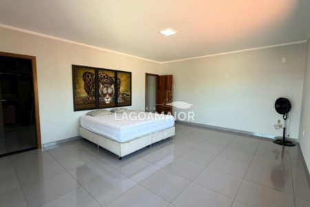 Casa à venda com 3 suítes em Jardim dos Ipes, Três Lagoas, MS