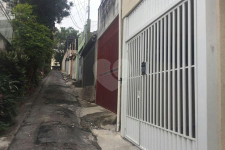 Sobrado à venda com 2 quartos em Santana, São Paulo, SP