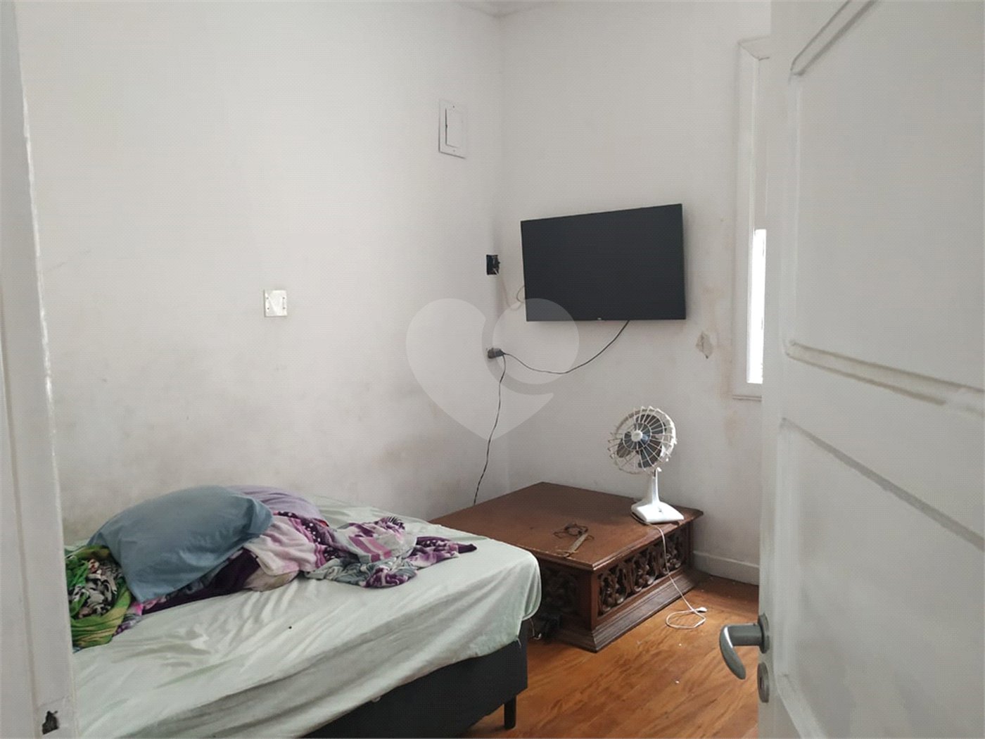 Casa à venda com 7 quartos, sendo 1 suíte, em Santana, São Paulo, SP
