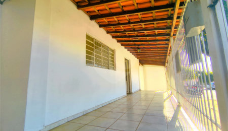 Casa para alugar com 2 quartos, sendo 1 suíte,  no Centro, Indaiatuba, SP