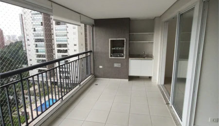 Apartamento à venda ou para alugar com 3 quartos, sendo 1 suíte,  em Parque Reboucas, São Paulo, SP