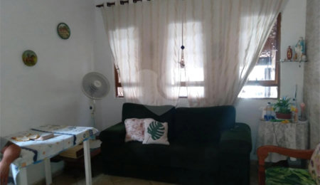 Casa à venda com 2 quartos, sendo 1 suíte,  em Jardim das Cerejeiras, Atibaia, SP