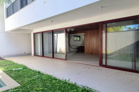 Casa à venda com 3 suítes no condomínio Casa Jardim Campo Belo, São Paulo - SP