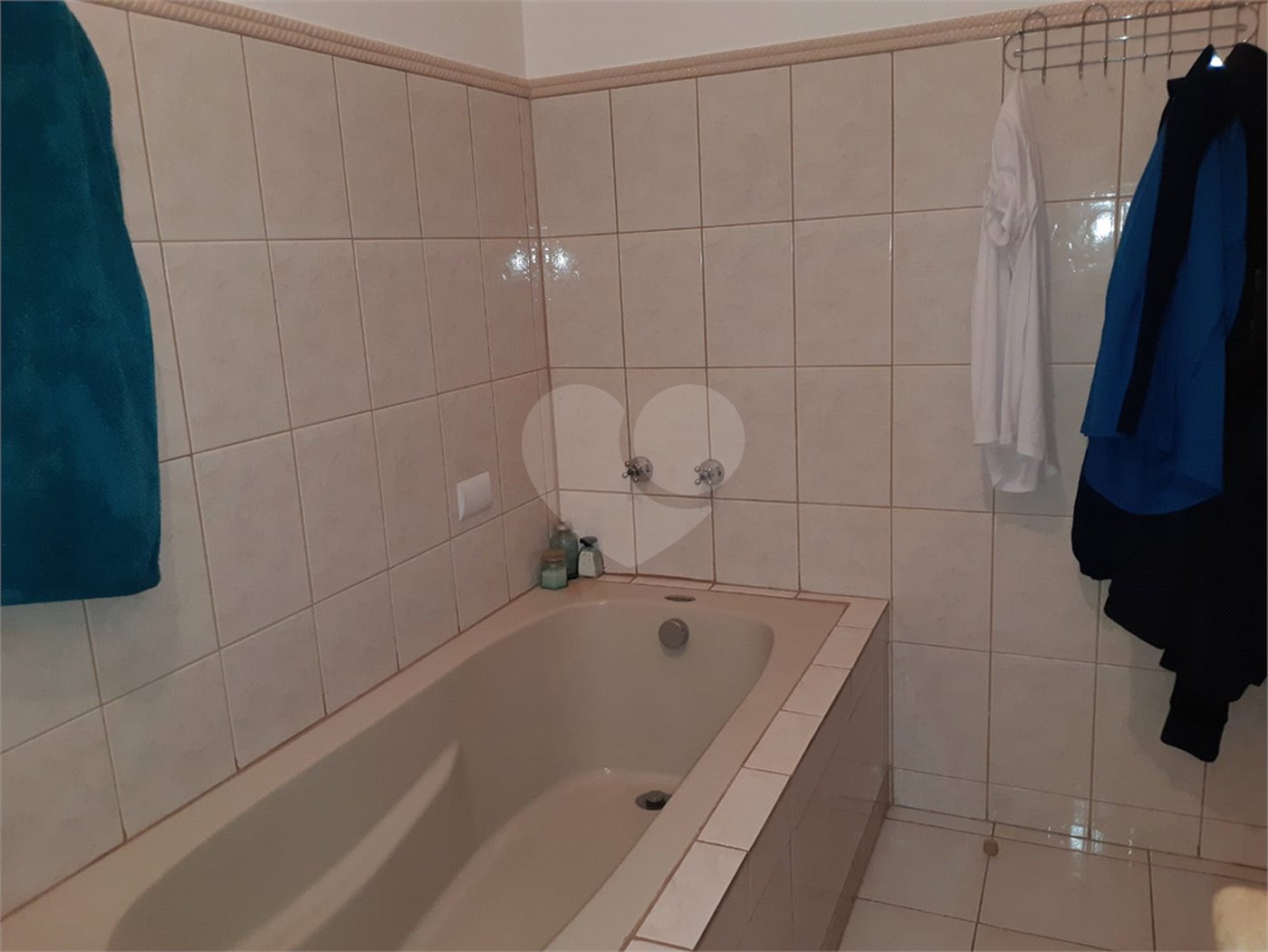 Apartamento à venda com 3 quartos, sendo 2 suítes, em Pinheiros, São Paulo, SP