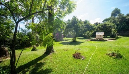 Chácara à venda com 3 quartos, sendo 1 suíte,  em Marmeleiro, São Roque, SP