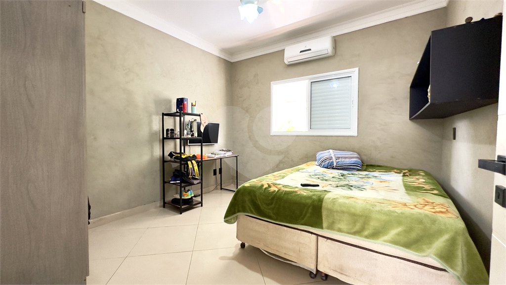 Casa à venda com 5 quartos, sendo 3 suítes, no condomínio Residencial Helvetia Park, Indaiatuba - SP