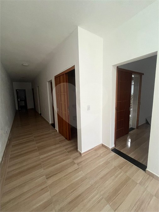 Casa à venda ou para alugar com 2 quartos, sendo 4 suítes, no condomínio Residencial Jardim Bréscia, Indaiatuba - SP
