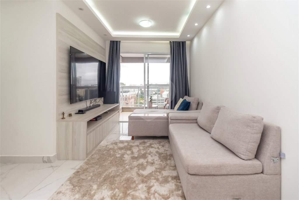 Apartamento à venda com 3 quartos, sendo 1 suíte, em Chácara Santo Antônio, São Paulo, SP