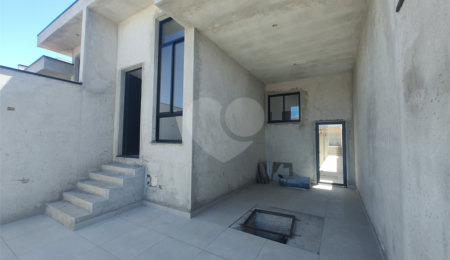 Casa Térrea à venda com 3 suítes em Jardim do Lago, Atibaia, SP