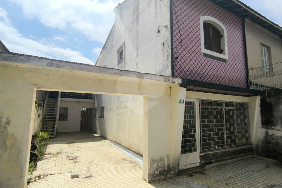 Sobrado à venda com 3 quartos, sendo 1 suíte, em Tremembé, São Paulo, SP