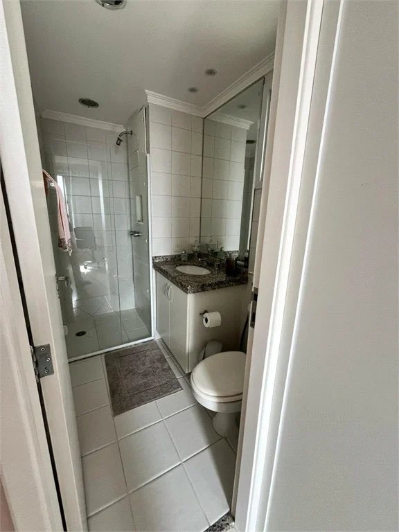 Apartamento à venda com 4 quartos, sendo 3 suítes,  em Lar São Paulo, São Paulo, SP
