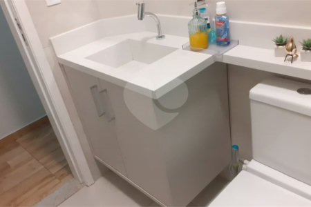 Sobrado à venda com 191m² - Vila Regente Feijó