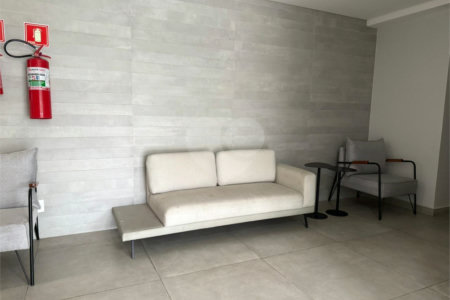 Apartamento à venda com 2 quartos, sendo 1 suíte,  em Vila Sorocabana, Guarulhos, SP