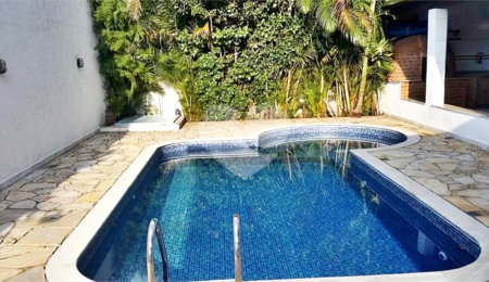 Casa Térrea à venda com 3 quartos, sendo 1 suíte,  em Tremembé, São Paulo, SP
